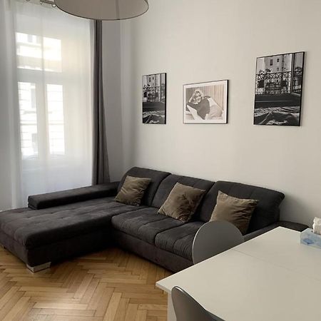 City-Apartment In Wieden Exteriör bild